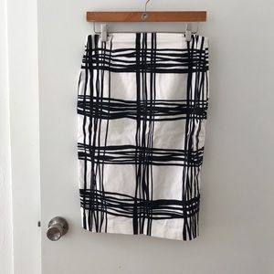 Express black and white pencil skirt. Like new.